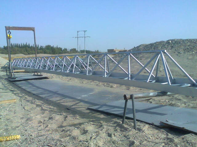 洛龙专业承揽大中小型喷涂翻新施工业务！